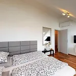 Central Home Budapest * Budapeste
