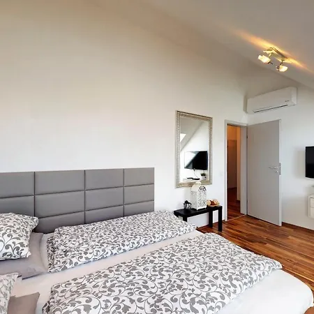 Central Home Budapest * Βουδαπέστη