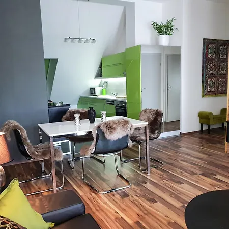 Central Home Budapest * Βουδαπέστη