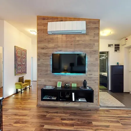 Central Home Budapest Appartement *